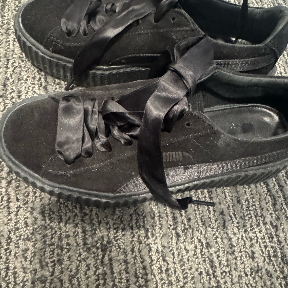 Puma Women's Black Suede Sneakers